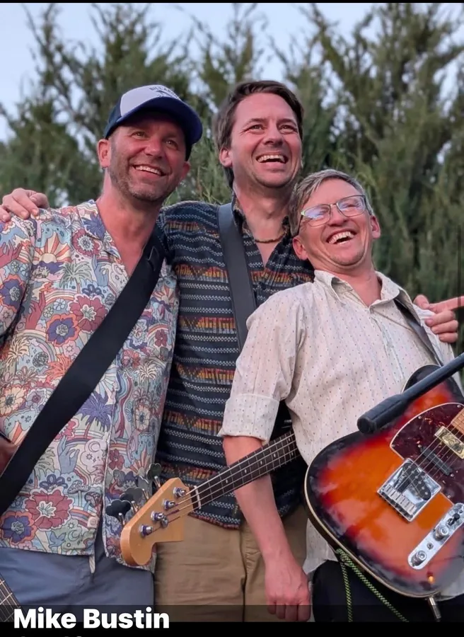 Mike Bustin performing live with his band